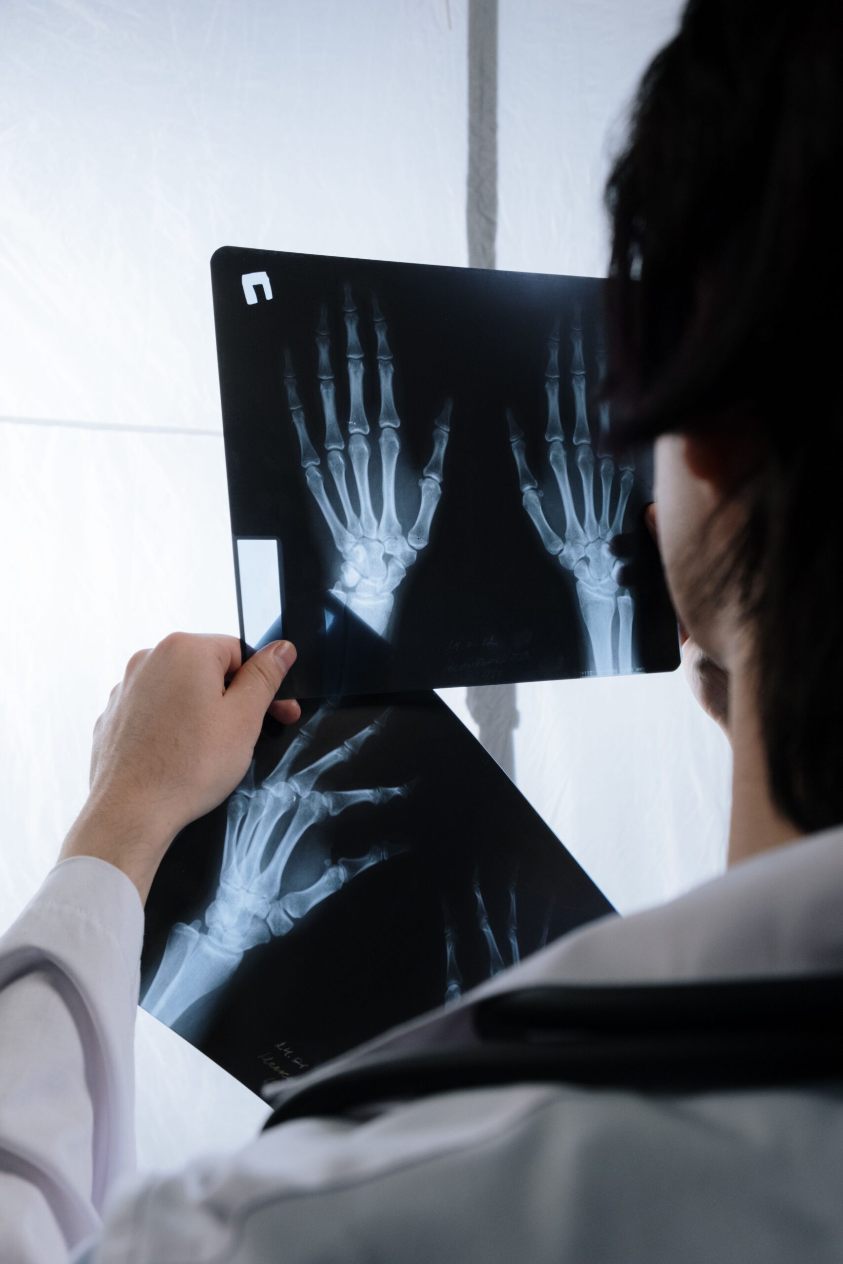 Clinical wrist imaging review